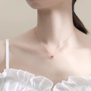 Fashion Corsage Pendant Necklace