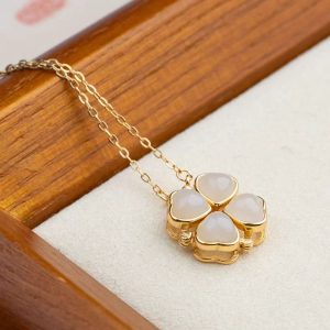 Sweetheart Pendant Necklace